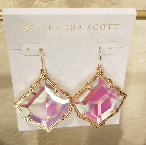 NWT Pretty Kendra Scott Drop Earrings in Rose Gold - Picture 2 of 4